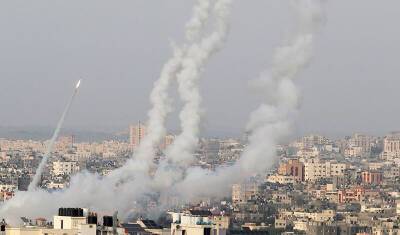 Израиль обстрелял объекты "Хамас" в ответ на ракетные удары - newizv.ru - Израиль - Хамас - Хамас