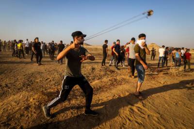 Палестинцы бунтуют вдоль границы с Газой 6 ночь подряд - cursorinfo.co.il - Израиль - Палестина - Газой