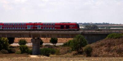 С 3 октября временно изменится движение поездов в центре и на юге Израиля - detaly.co.il - Израиль - Тель-Авив