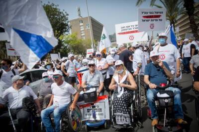 Израильтяне с инвалидностью в знак протеста заблокировали аэропорт им. Бен-Гуриона - cursorinfo.co.il