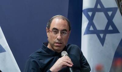 Нафтали Беннет - Амит Сегал - Известный журналист ясно дал понять, что не воздерживался от публикации политической статьи - 7kanal.co.il - Израиль