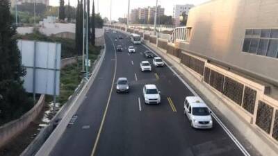 Израиль - Почти локдаун: на дорогах Израиля резко снизилось количество машин - vesty.co.il - Израиль