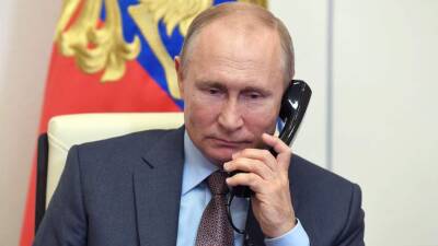 Владимир Путин - Израиль Беннет - Нафталь Беннета - Израиль - Президент РФ Путин и премьер Израиля Беннет провели телефонные переговоры - iz.ru - Израиль - Россия - Сочи