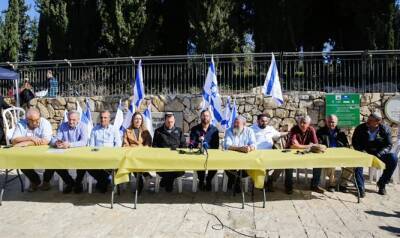 Главы общин Иудеи и Самарии призывают своих избирателей выйти сегодня вечером на митинг у канцелярии премьер-министра - 7kanal.co.il - Израиль - Иерусалим - Иудеи - Главы