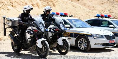 Пьяный подросток без водительских прав на мотоцикле врезался в женщину - detaly.co.il - Тель-Авив