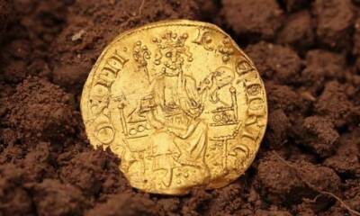 Любитель-золотоискатель нашел редкую монету, которую продал почти за миллион долларов (Фото) - lenta.ua - Сша - Украина - Англия - Фото - Фото