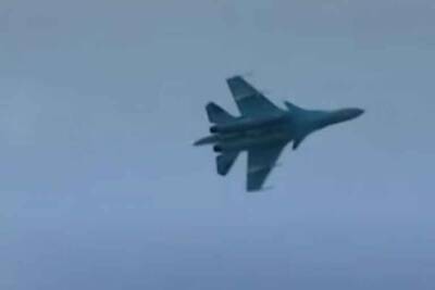 Полет российских и сирийских истребителей над Голанскими высотами вызвал сильное недовольство Тель-Авива - free-news.su - Израиль - Россия - Тель-Авив - Сирия - Над