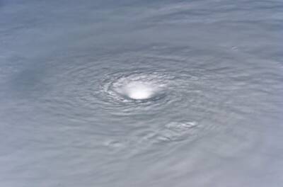 Ученые хотят бороться с ураганами с помощью пузырьков в океане и мира - cursorinfo.co.il - Норвегия