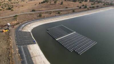 Посреди озера: в Израиле заработала первая солнечная электростанция на воде - vesty.co.il - Израиль