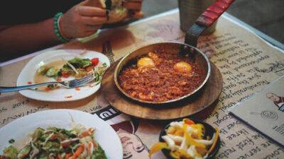 Хаим Коэн - 22 израильских ресторана попали в мировой гастрономический рейтинг - vesty.co.il - Израиль - Тель-Авив - Берлин