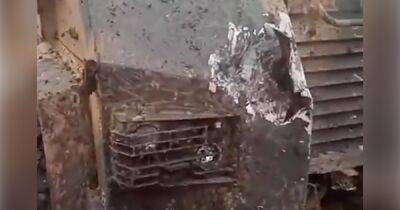 Выдержал прямое попадание и подрыв на мине: боец ВСУ показал поврежденный БТР Kirpi (видео) - focus.ua - Украина - Видео