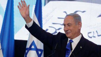 Яир Лапид - Биньямин Нетаньяху - Итоги выборов в Израиле: Нетаньяху возвращается во власть, уходящий премьер Лапид поздравил его с победой - fokus-vnimaniya.com - Израиль - Лапид