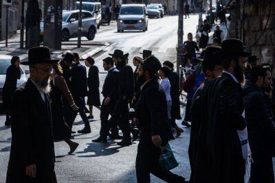 В Меа Шеарим забросали камнями автобус и полицию - news.israelinfo.co.il - Иерусалим