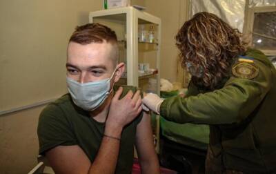Темп COVID-вакцинации украинцев упал в два раза - korrespondent.net - Израиль - Украина