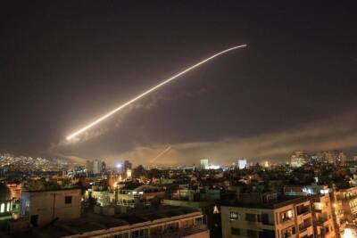 Израиль атаковал объекты в районе Дамаска - mk.ru - Израиль - Сирия - Ливан - Дамаск - Тегеран