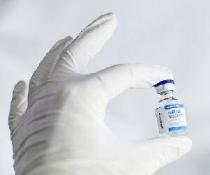 ФРГ: эксперты думают, нужна ли четвертая доза вакцины - isra.com - Израиль - Германия