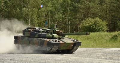 Французский танк Leclerc: супероружие или пустая игрушка - focus.ua - Германия - Украина - Англия - Франция - Эмираты - Мали - Саудовская Аравия - Афганистан - Йемен - Конго - Цар - Кот Дивуар