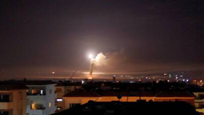 Бурная ночь: в Израиль залетела ракета из Сирии, израильские войска нанесли удар по сирийским ПВО - 9tv.co.il - Израиль - Сирия