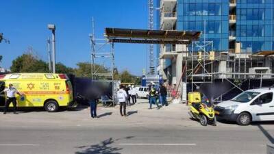 Израиль - Двое рабочих сорвались с небоскреба в Тель-Авиве и погибли - vesty.co.il - Израиль - Тель-Авив