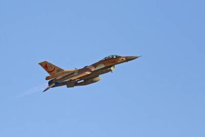 Инцидент в воздухе: гражданский самолет залетел в воздушное пространство ВВС - news.israelinfo.co.il - Израиль - Инцидент