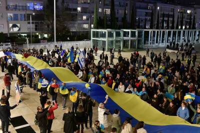 В Хайфе и Беэр-Шеве состоялись митинги в поддержку Украины - news.israelinfo.co.il - Израиль - Россия - Украина - Киев - Харьков