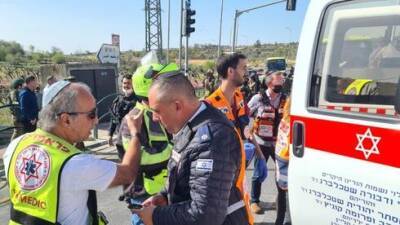 Алон Шварц - Теракт в Гуш-Эционе: раненый в коме после операции - vesty.co.il - Израиль - Иерусалим - Восточный Иерусалим