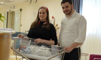Израиль - Хани Кохав Лев и Элиэзер бежали из Украины как раз вовремя, чтобы их ребенок благополучно родился в Израиле - 7kanal.co.il - Израиль - Иерусалим - Украина - Киев - Польша