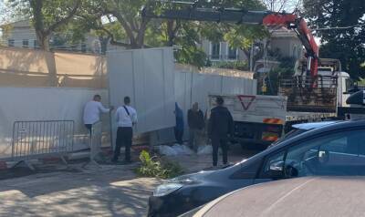 Нафтали Беннет - Премьер-министр вынужден работать из дома в Раанане из-за ремонта резиденции в Иерусалиме - 7kanal.co.il - Израиль - Иерусалим - Из