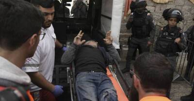 Более 20 человек пострадали в ходе новых столкновений в Иерусалиме - rus.delfi.lv - Иерусалим - Латвия