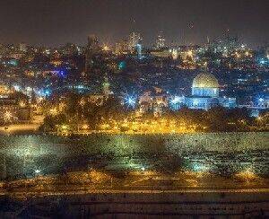 На Храмовой горе собрались 100 тысяч мусульман - isra.com - Израиль - Иордания