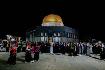 Беня Ганц - Расан Алиян - Минобороны ввело послабления для палестинцев во время праздника Рамадан - news.israelinfo.co.il - Израиль