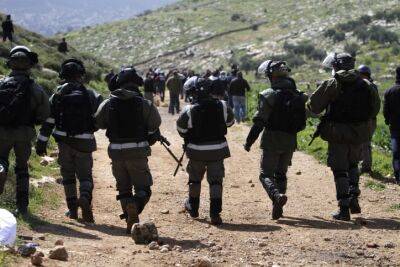 После ночных ожесточенных боев силы безопасности арестовали 9 подозреваемых в Иудее и Самарии - cursorinfo.co.il - Израиль - Иерусалим - Хеврон