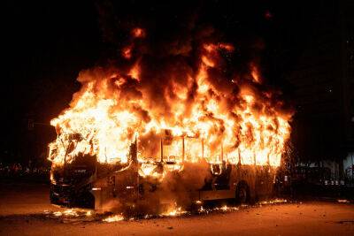 В Кирьят-Шмоне сожжены 8 автобусов, подозревается вымогательство - news.israelinfo.co.il - Израиль