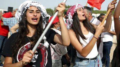 Израиль - Эммануэль Макрон - Ливан: протесты из-за морских границ - ru.euronews.com - Израиль - Сша - Украина - Евросоюз - Италия - Ливан - Румыния