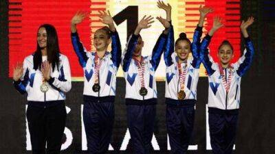 Израиль - Сборная Израиля завоевала первое золото на чемпионате Европы по художественной гимнастике - vesty.co.il - Израиль - Тель-Авив - Болгария - Румыния