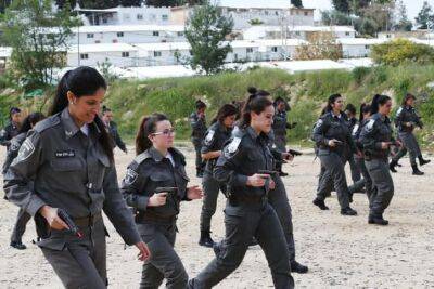 Авив Кохави - Раввины против того, чтобы женщины служили в в боевых частях ЦАХАЛа - cursorinfo.co.il - Израиль - Кипр