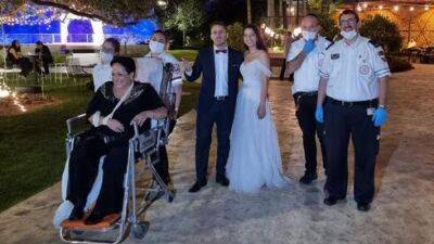 На свадьбу в Израиле въехала скорая помощь: "Вот ваша мама" - vesty.co.il - Израиль - Вот