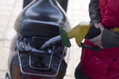 Аналитики банка Леуми предсказали снижение цен на бензин в Израиле - nashe.orbita.co.il - Израиль