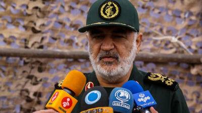 Командир КСИР посетил Сирию: иранские цели подверглись атаке - vesty.co.il - Израиль - Иран - Сирия - Ливан - Дамаск - Тегеран
