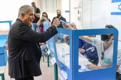 Сколько израильтян верят, что новые выборы положат конец политическому тупику — опрос - cursorinfo.co.il - Израиль
