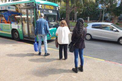 Обвинительное заключение против хулигана, напавшего на водителя автобуса в Хайфе - news.israelinfo.co.il