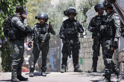 Израильские войска совершили нападение на офис палестинских правозащитников - unn.com.ua - Израиль - Палестина - Украина - Киев