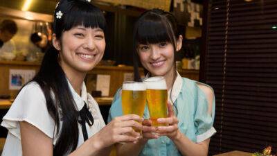 Япония призывает молодежь пить больше алкоголя. А что в Израиле? - vesty.co.il - Израиль - Япония