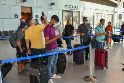 Первая группа палестинских туристов вылетела за границу из аэропорта «Рамон» - news.israelinfo.co.il - Палестина - Египет - Турция - Стамбул - Иордания - Газы - Кипр - Амман