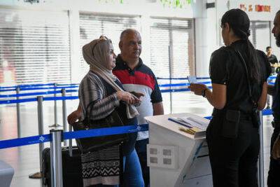 Впервые: группа жителей ПА отправилась за границу на рейсе Arkia из аэропорта Рамон - vesty.co.il - Израиль - Палестина - Кипр - Эйлат
