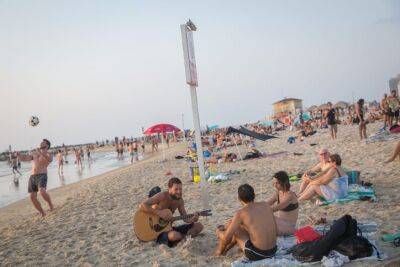 Врачи делают все возможное: на пляже в Нетании произошел серьезный инцидент - cursorinfo.co.il - Израиль - Инцидент