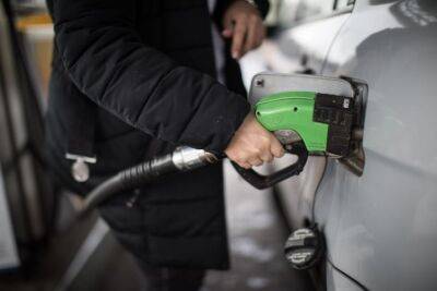 Авигдор Либерман - Цены на бензин снизятся, но меньше, чем ожидалось - cursorinfo.co.il - Израиль