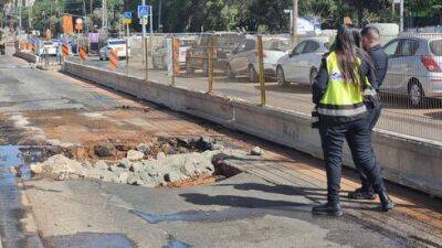Как получить компенсацию за ущерб от дорожного провала на улице или шоссе - vesty.co.il - Израиль - Тель-Авив