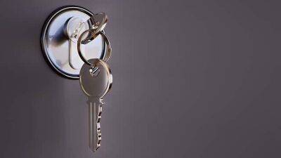 Почему треть родителей в Израиле боятся давать детям ключи от дома - cursorinfo.co.il - Израиль
