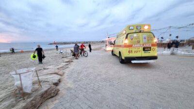 75-летний израильтянин выжил в море, всю ночь держась руками за буй - 9tv.co.il - округ Хайфский - Кирьят-Яма